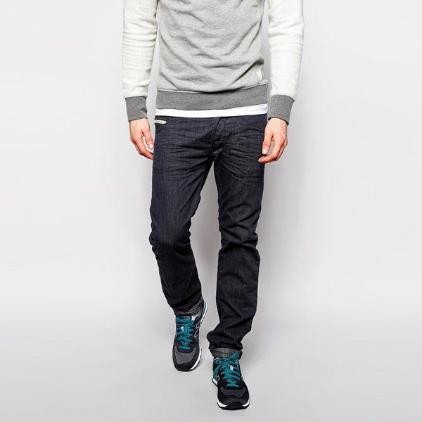 Men designed regular jeans