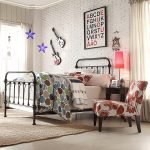 Antique Dark Bronze Graceful Lines Victorian Iron Metal Bed