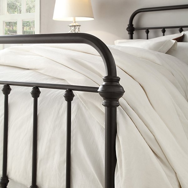 Antique Dark Bronze Graceful Lines Victorian Iron Metal Bed