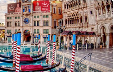 Get 10% Off on Room Reservations at Grand Hotel