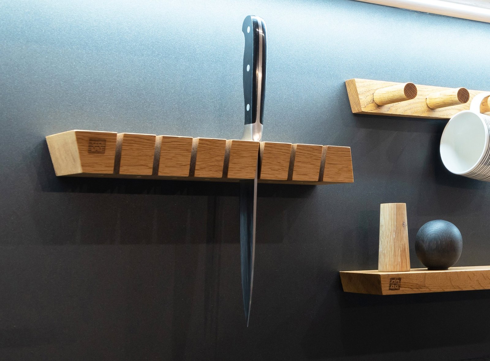 Magnetic Knife Holder - Image 7